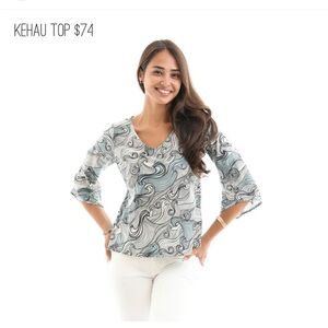 Manuhealii Blouse Size Large